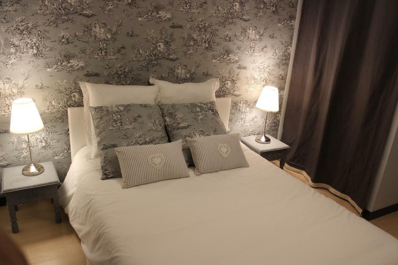 بُيزانكون Appartement Place Leclerc المظهر الخارجي الصورة